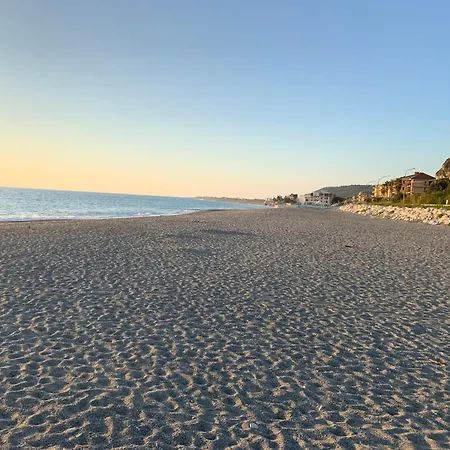 Falerna Marina Torre Lupo Fronte Mare - Da Nino * Castiglione Marittimo