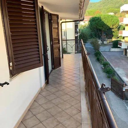 Falerna Marina Torre Lupo Fronte Mare - Da Nino